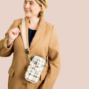 Phone Bag Phoebe - jak uszyć torebkę na telefon/ smartfon/ iphone mini box bag torebka trampek