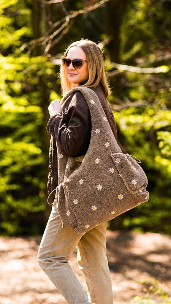 TOUVE hobo bag z kieszeniami wykroje PDF w 3 rozmiarach + wideo tutorial z instrukcją szycia