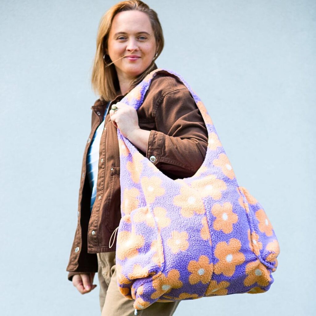 TOUVE hobo bag z kieszeniami wykroje PDF w 3 rozmiarach + wideo tutorial z instrukcją szycia